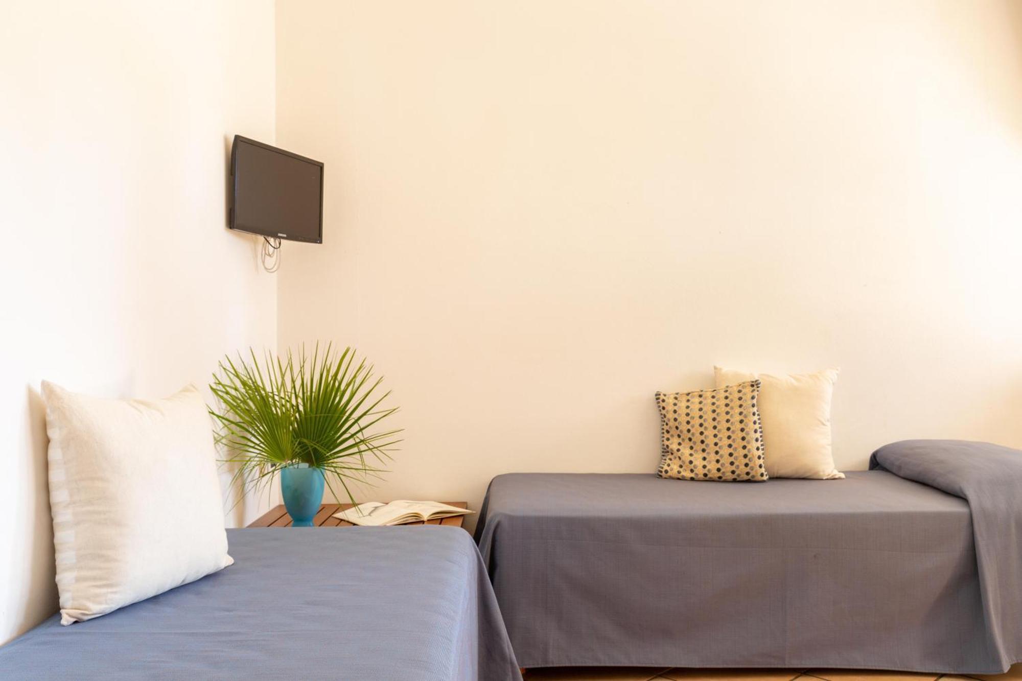Gitavillage Argentario Albinia Kültér fotó A room at the hotel